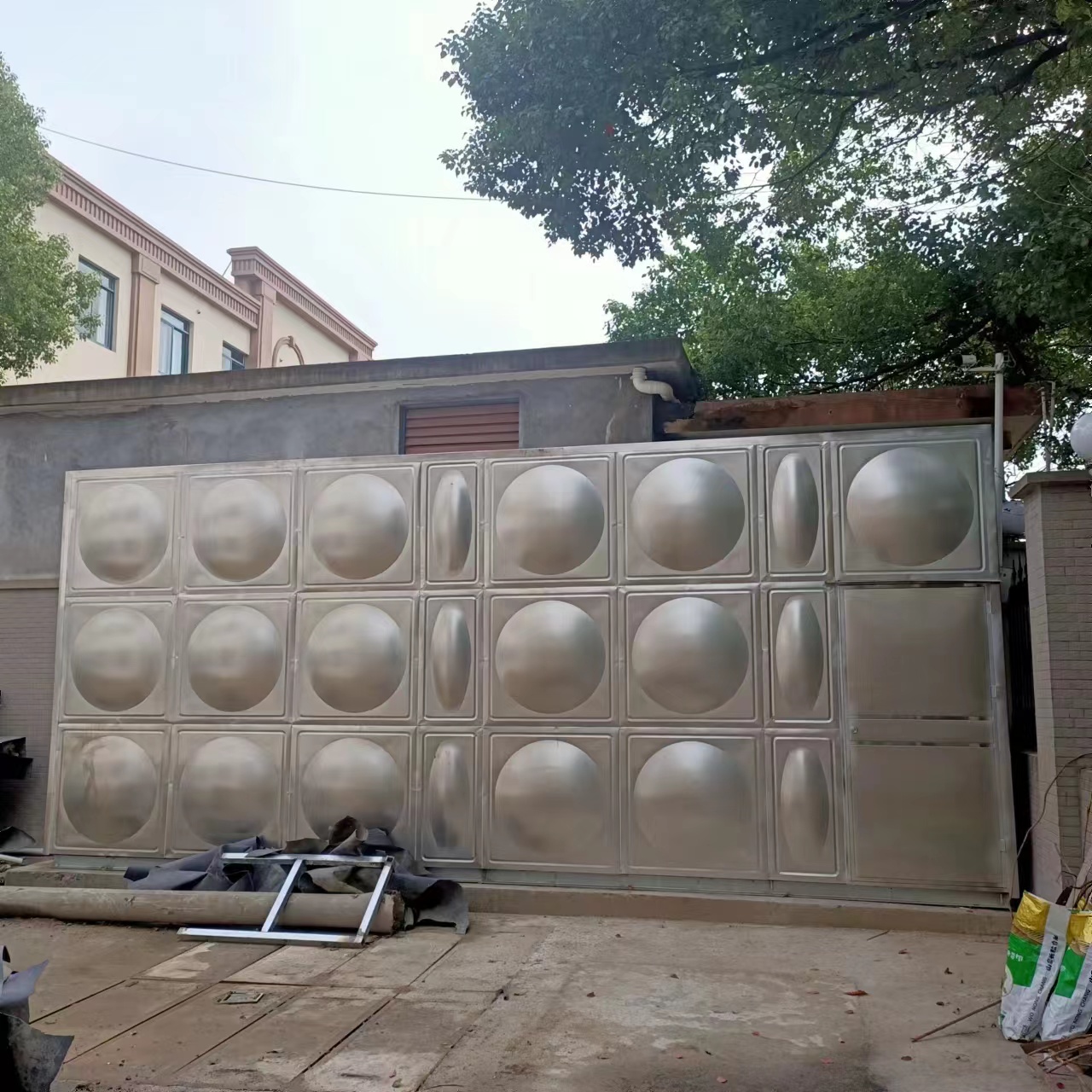 箱泵一体化水箱<