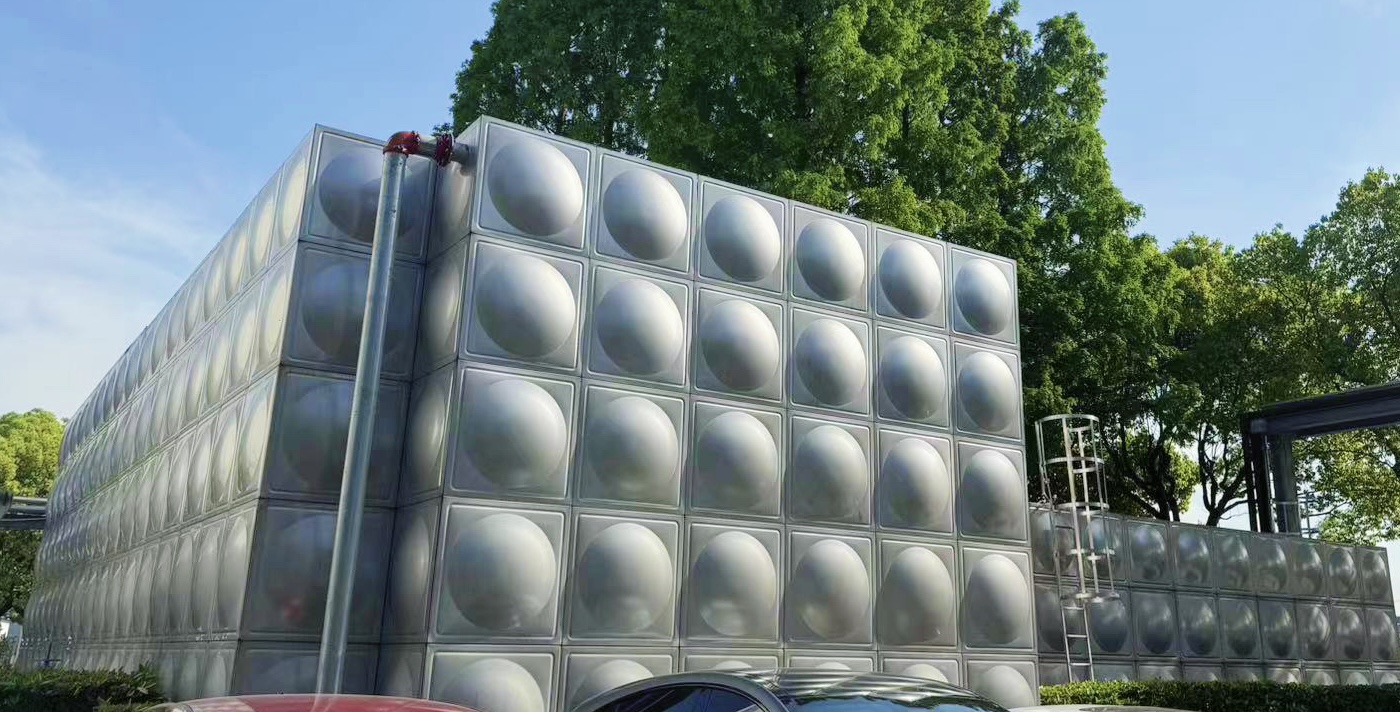 不锈钢生活水箱<